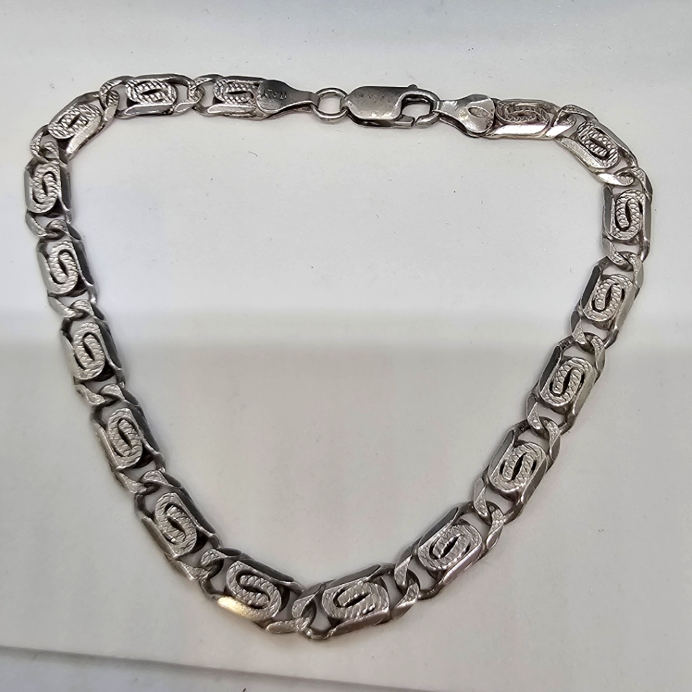 Elegant Silver Men's Chain Bracelet